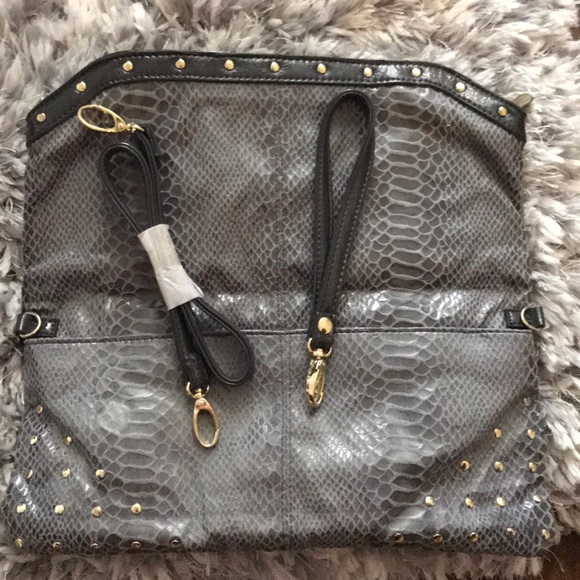 Fun Clutch! - Picture 5 of 5